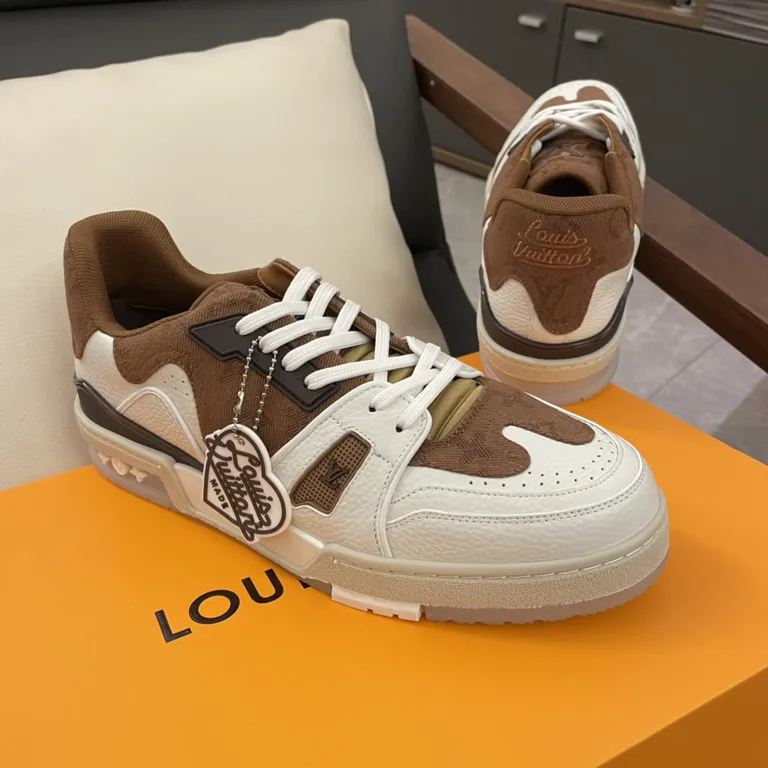 Louis Vuitton Shoe 